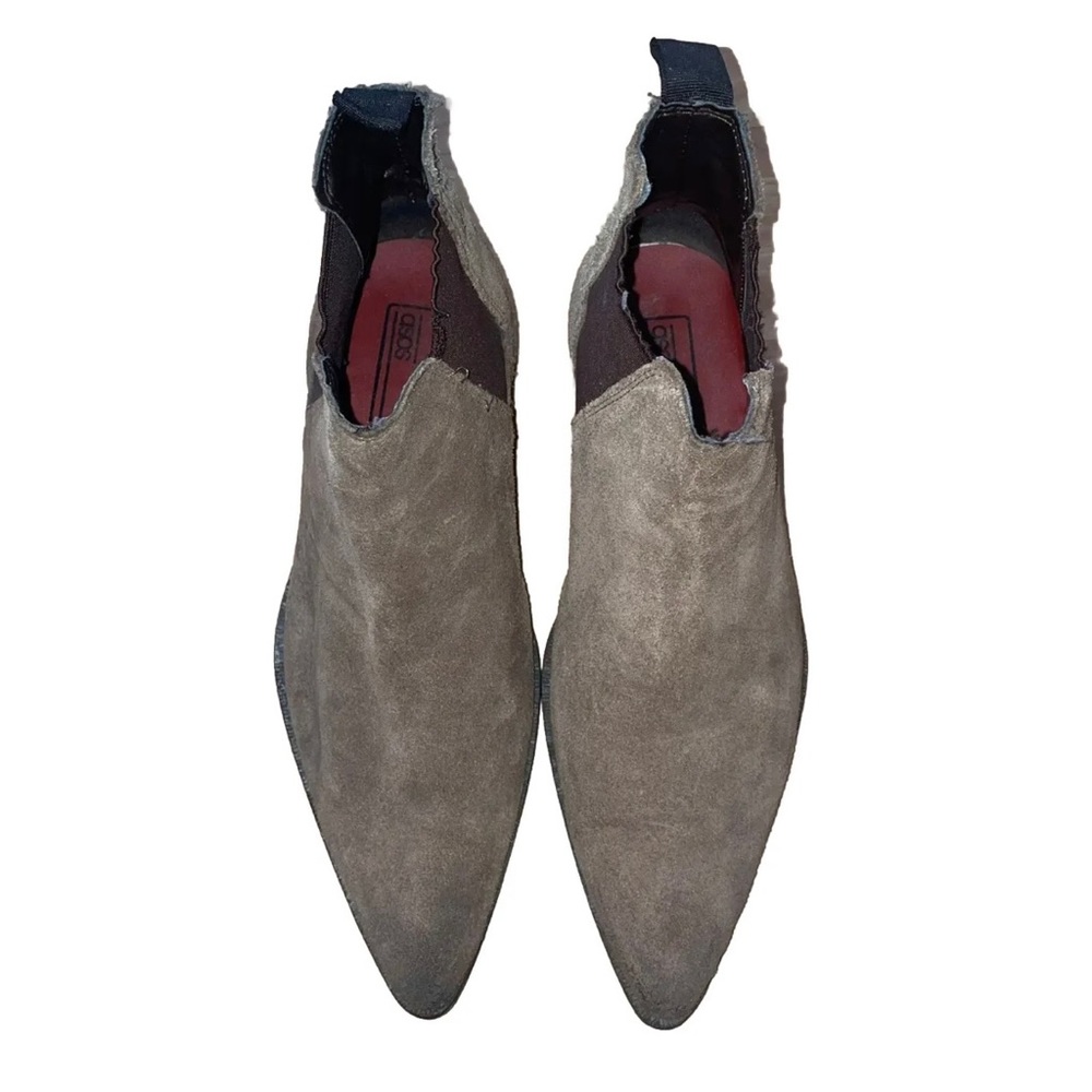 ASOS Pointed Chelsea Boots in Brown Suede size 7